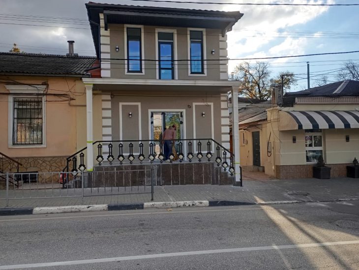 Еще один готовый проект по фасадному декору в Симферополе